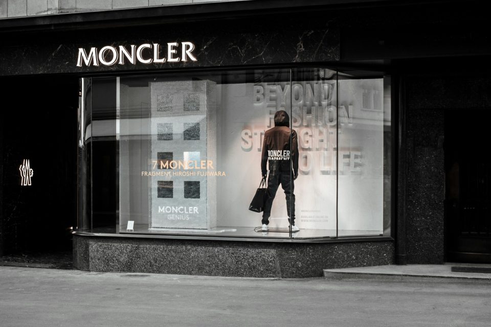 Moncler Store