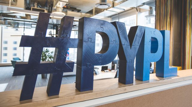 PayPal-Schriftzug in New York City