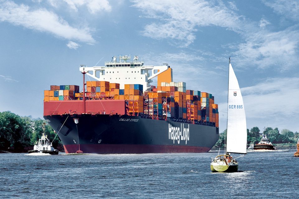 Das Hapag-Lloyd Frachtschiff "Callao Express"