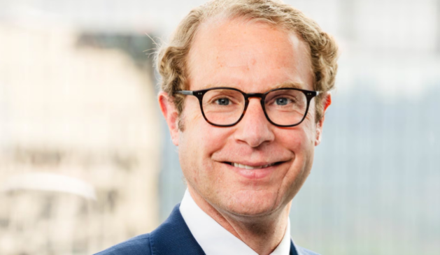 Tobias Vogel, CEO der UBS und Vorstandsvorsitzender der VAB
