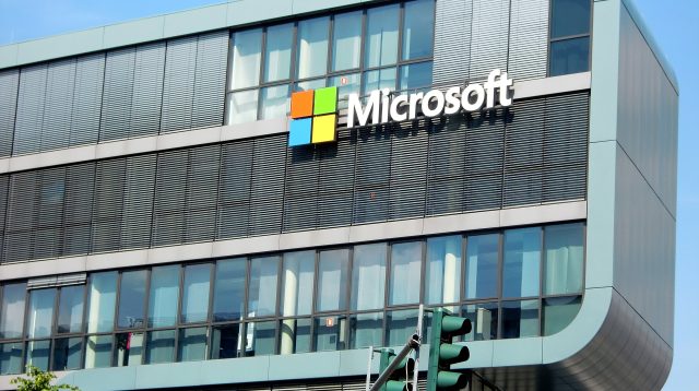 Das Microsoft Unternehmensgebäude in Köln, Deutschland