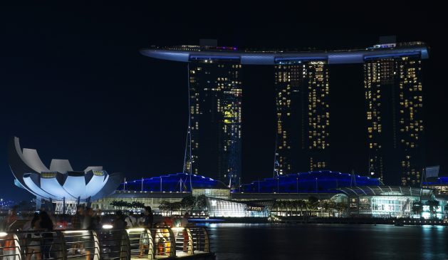 Singapur Marina bei Nacht 