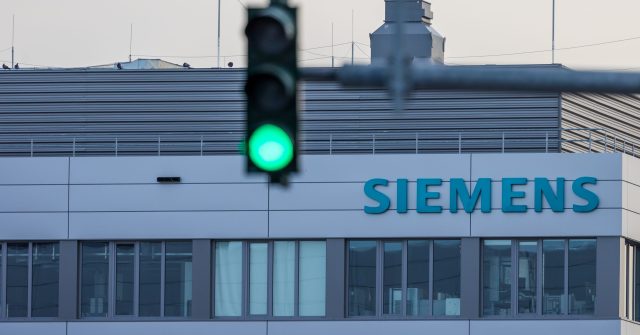 Siemens-Logo auf einem Gebäude