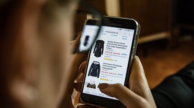 Vorweihnachtszeit und Pandemie: Ein Boost für das Onlineshopping