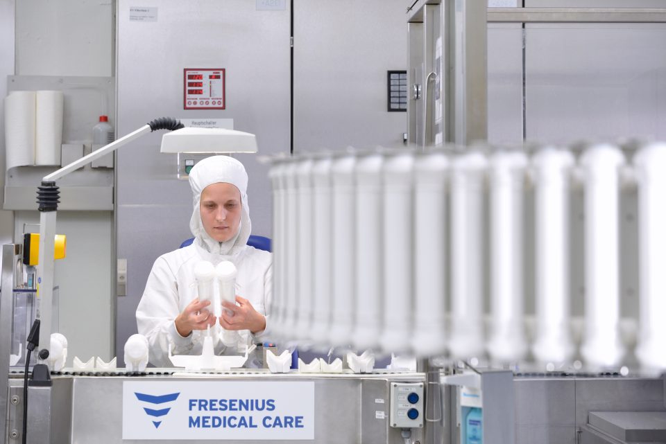 Produktion von Dialysator bei Fresenius Medical Care