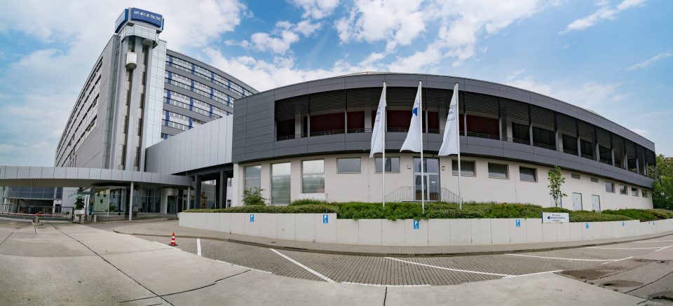 Der Hauptsitz der Carl Zeiss Meditec AG in Jena, Deutschland