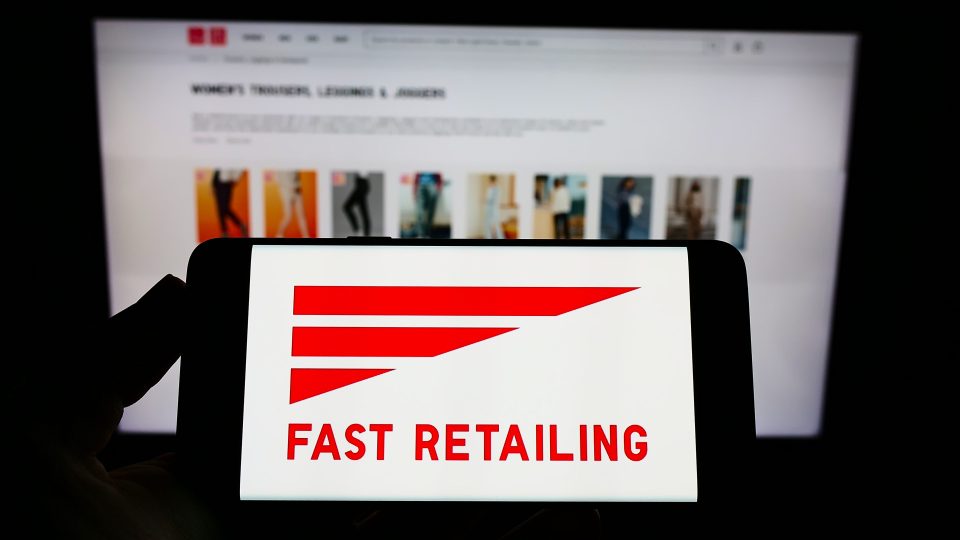 Logo des japanischen Einzelhandelsunternehmens K.K. Fast Retailing