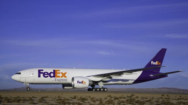 Eine FedEx Express Boeing777