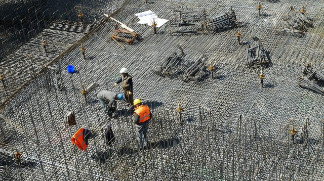 Arbeiter auf einer Baustelle