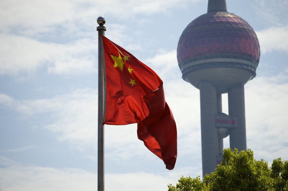 Flagge Chinas in Shanghai