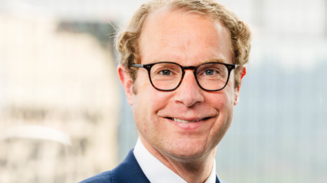 Tobias Vogel, CEO der UBS und Vorstandsvorsitzender der VAB