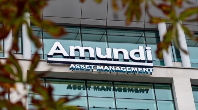 Der Amundi Asset Management Hauptsitz in Paris, Frankreich