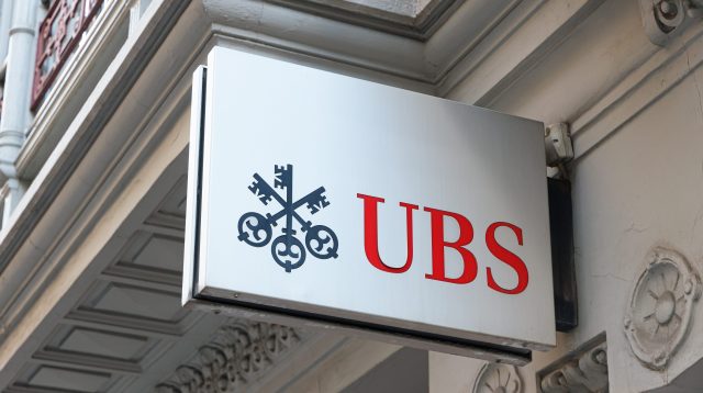 Das UBS Logo in Valencia, Spanien