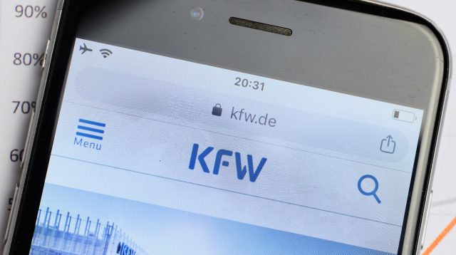 KfW Webseite auf einem Smartphone