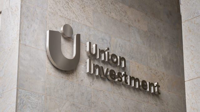 Union Investment Logo am Headquarter in Frankfurt am Main