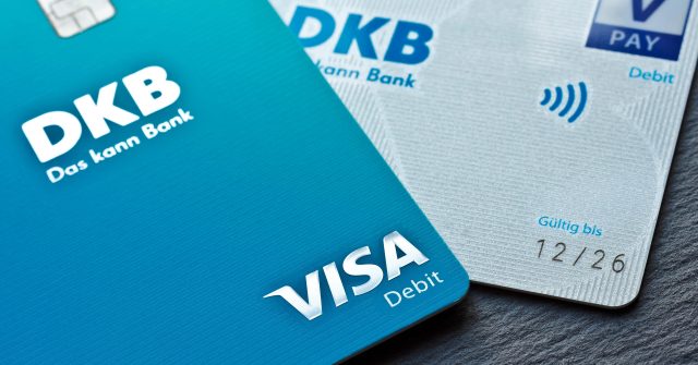 Nahaufnahmen der DKB VISA Debitcard