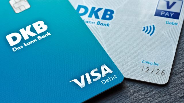 Nahaufnahmen der DKB VISA Debitcard