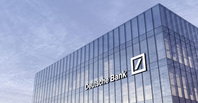 Deutsche Bank-Logo am Hauptsitz in Frankfurt