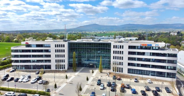 Verwaltungssitz der Raiffeisenbank im Hochtaunus in Bad Homburg vor der Höhe