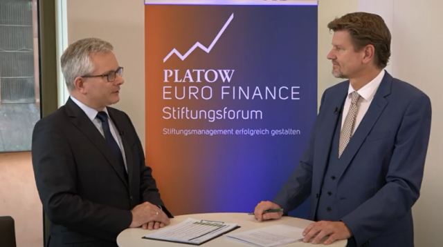 Interview mit Dr. Dirk Rogowski, Warburg Invest, Hannover